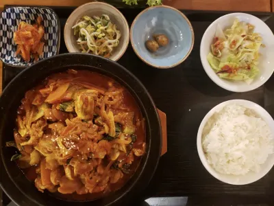 Cheyuk Bokk Eum Dosirak