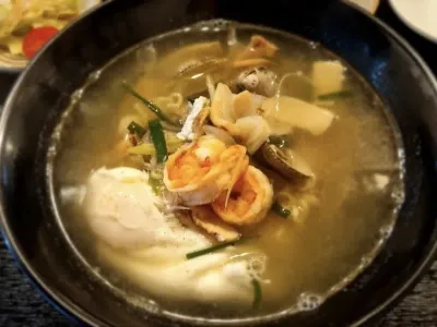 Ramyeon Mariscos
